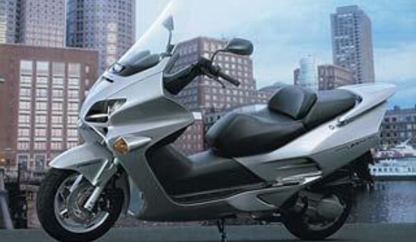 Vozili smo: skuter Honda Silver Wing 600 (2001. godište)