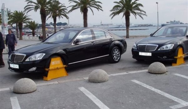 Lisice na automobilima bahatih bogataša - može li se na to računati u Poreču?