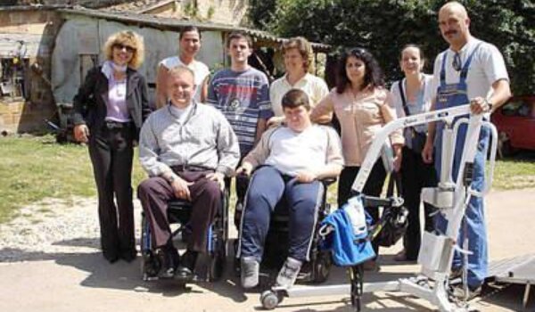 Kolombera: Dizalica i kompjutor za lakši život Eriku Momiću  i obitelji