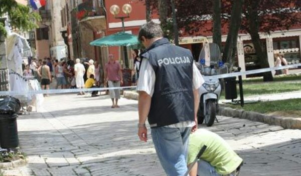 Prepirka rezultirala noćnom pucnjavom u centru Poreča