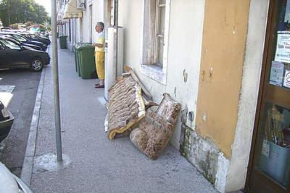 Trosjed odbačen na Cimarelu