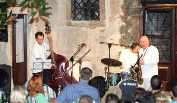 Jazz u Lapidariju: Spirovo soliranje oduševilo publiku