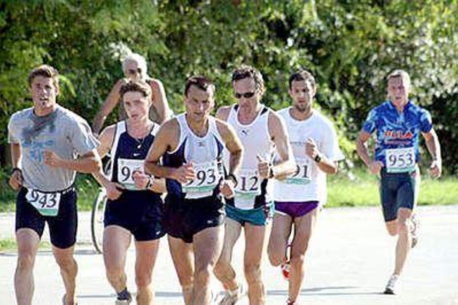 Ivan Stanić predvodi kolonu mini-maratonaca