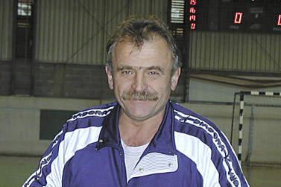 OKRENUTI SE RADU S MLADIMA - Ecio Legović