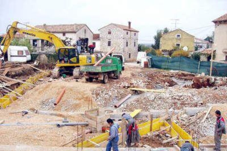 Gradilište sjedišta tarske Zajednice Talijana