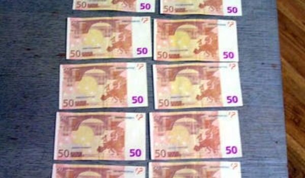 Stanovnik Labinci krivotvorene eure dobio za prodani kamen i erte