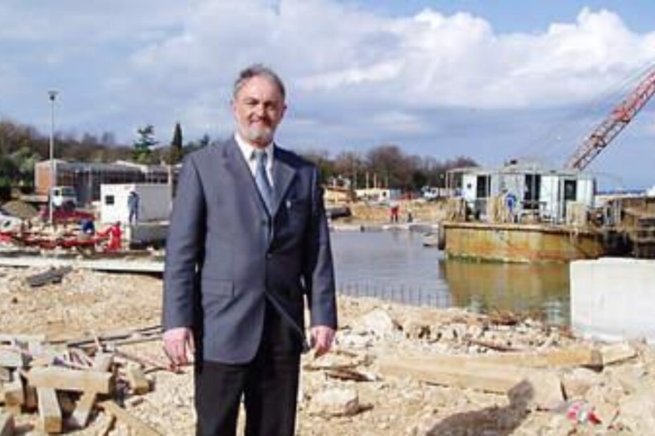 Vinko Jelovac u vrijeme gradnje marine Funtana