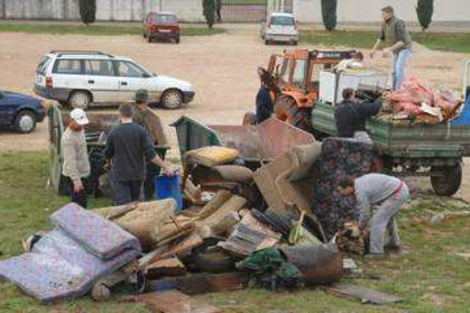 Prikupljen je cijeli jedan "salon namještaja"