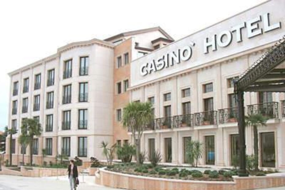 Hotel i kasino "Mulino"