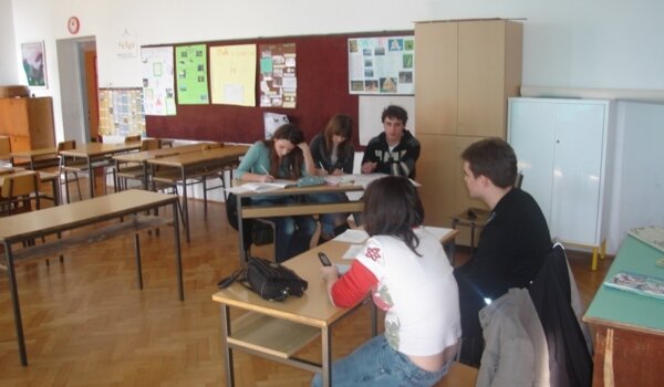 Porečki srednjoškolci na debatnom turniru u Zagrebu