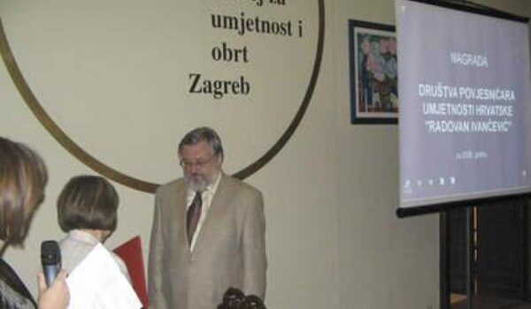 Ivanu Matejčiću godišnja nagrada "Radovan Ivančević"
