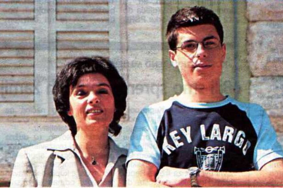 Dino Babić (učenik II. opće gimnazije) i Marija Žužić (mentorica)