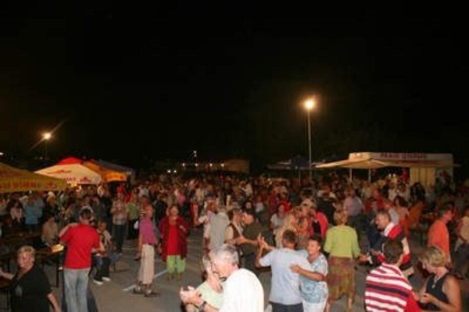 Mnoštvo posjetitelja na ribarskoj fešti