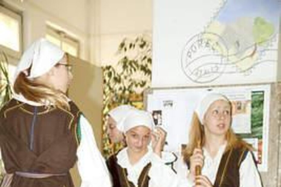 Članice zadruge 'Folklor' iz OŠ Sveti Lovreč