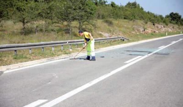 Čvor Medaki: osmero ozlijeđenih u frontalnom sudaru
