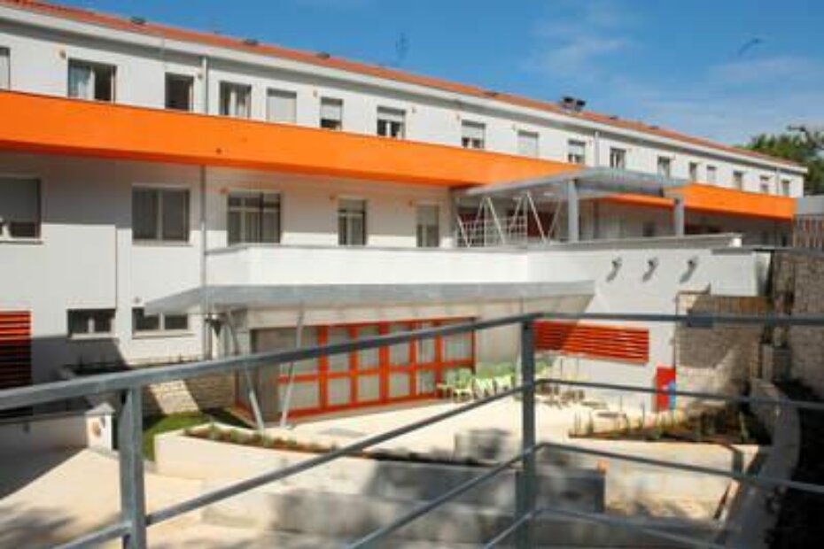 Za sobu s balkonom u porečkom Domu plaćat će se 100 kuna više