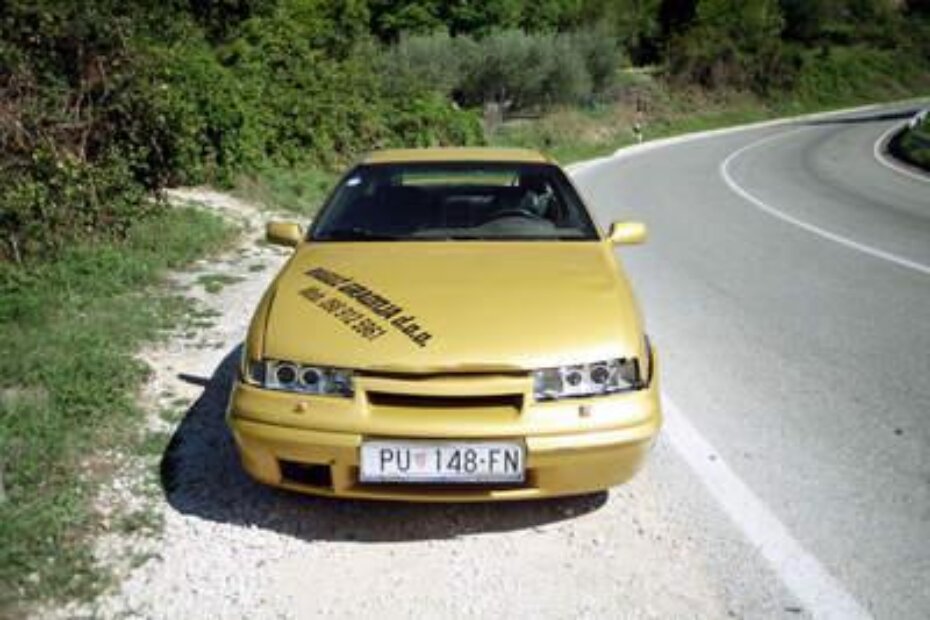 'Opel calibra' kojom su mladići divljali gradom