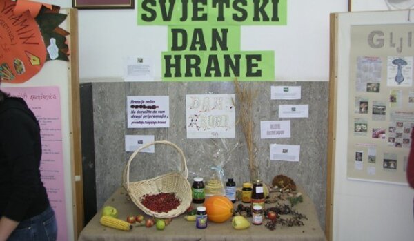 Obilježavanje Dana hrane u SŠ Mate Balote