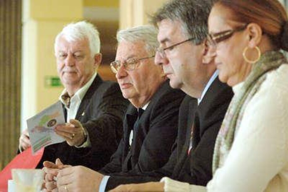 Jusuf Šehanović, Borut-Borje Kopani, Zlatko Janković-Miloš i glasnogovornica Anđelka Prekalj