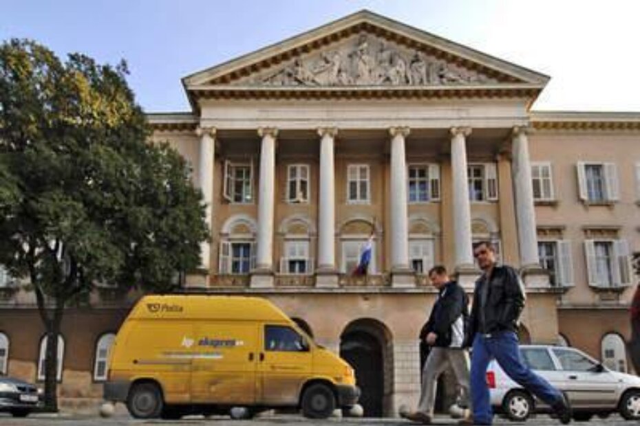 Za zgradu Admiraliteta i rekonstrukciju skupštinske zgrade u Pazinu Županija će izdvojiti tri i pol milijuna kuna