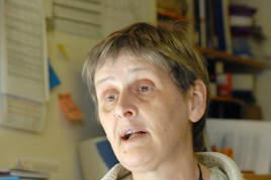 Biserka Momčinović