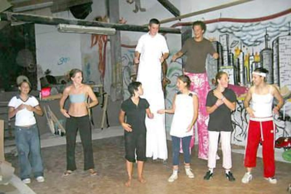 Jedan od rijetkih prostora u kojima mladi Porečani mogu kreativno raditi je dio starog remonta koji je u privatnom vlasništvu
