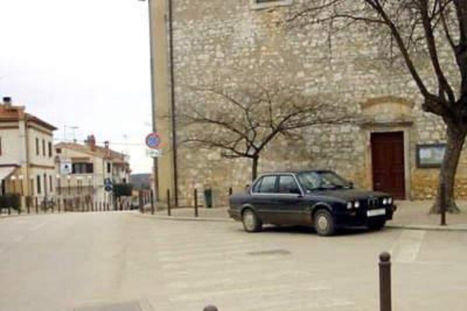Nepropisno parkiran Bošnjakov automobil