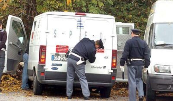 Iznenadno bogaćenje otkrilo pljačkaše - nakon godinu i pol istrage talijanska policija uhitila pet osoba zbog pljačke zlata