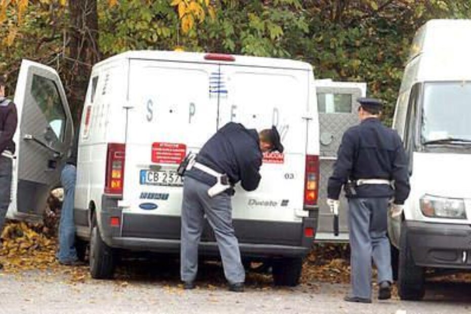 Policija nakon pljačke zlata u Trstu