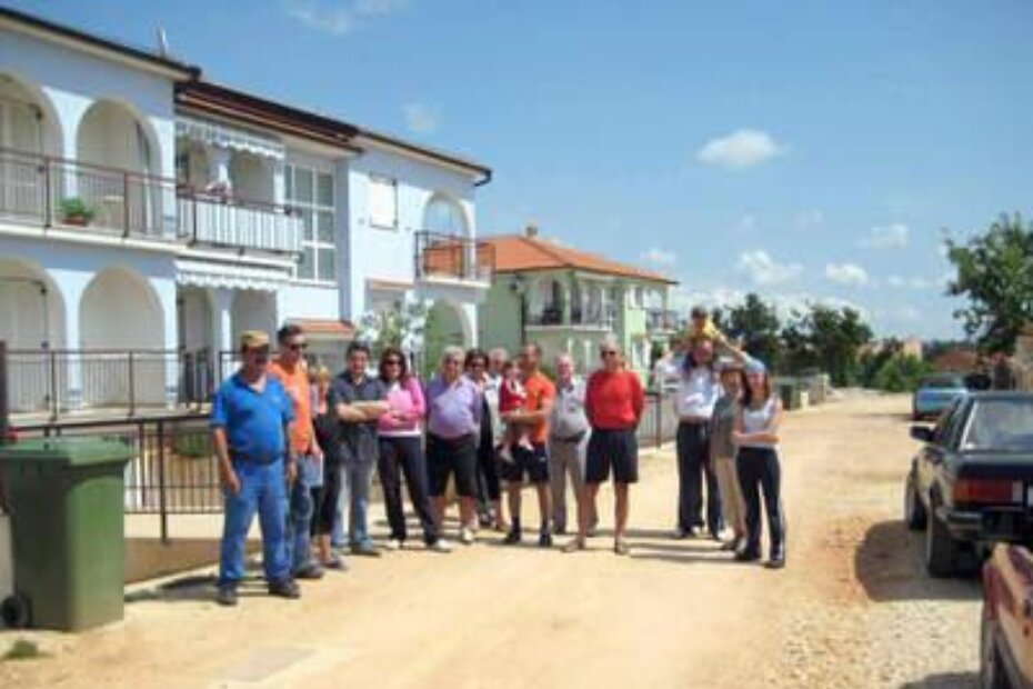 Stanari Ribarske - nekoliko godina bez asfalta