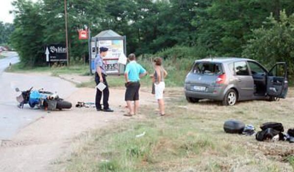 Stancija Vodopija: lakše ozlijeđen motociklist