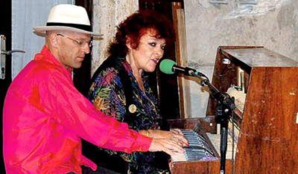 Blues s Danom kao putovanje u prošlost