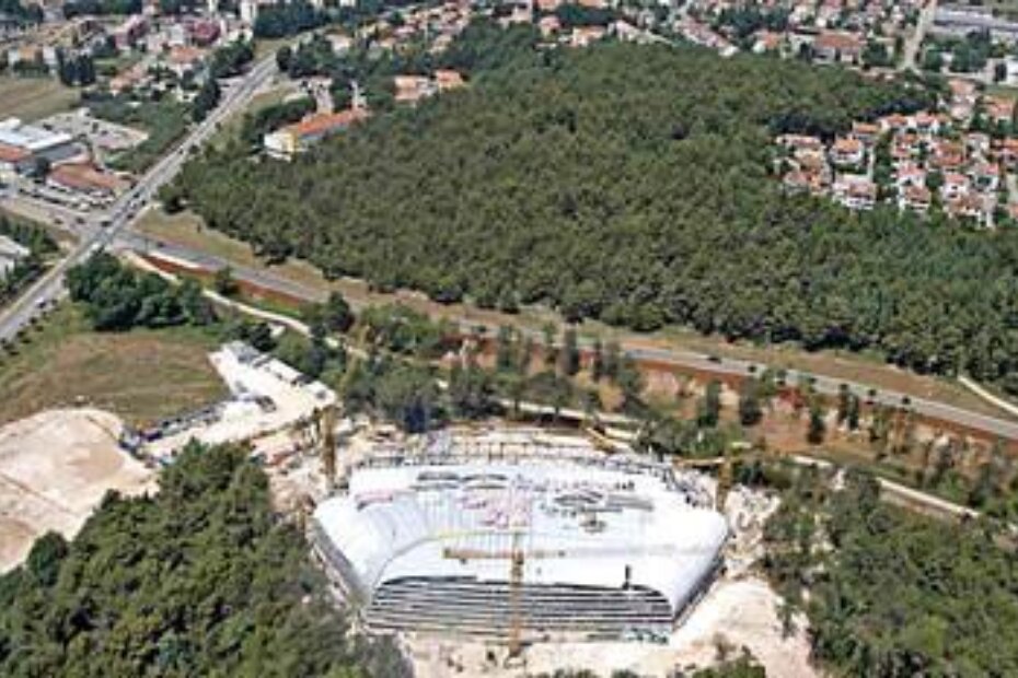 Sportska dvorana na Žatiki