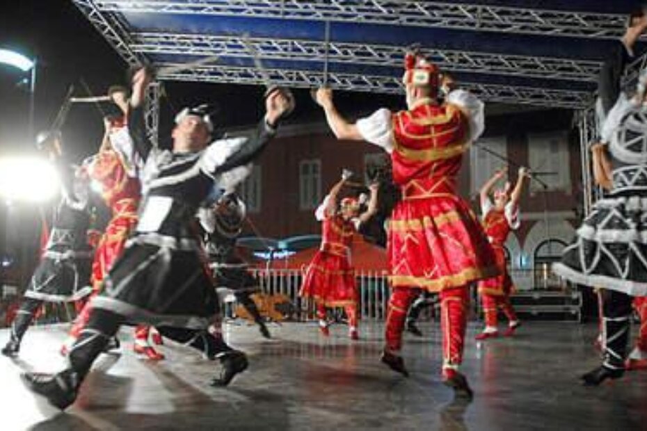 U moreški se žestoko mačevalo