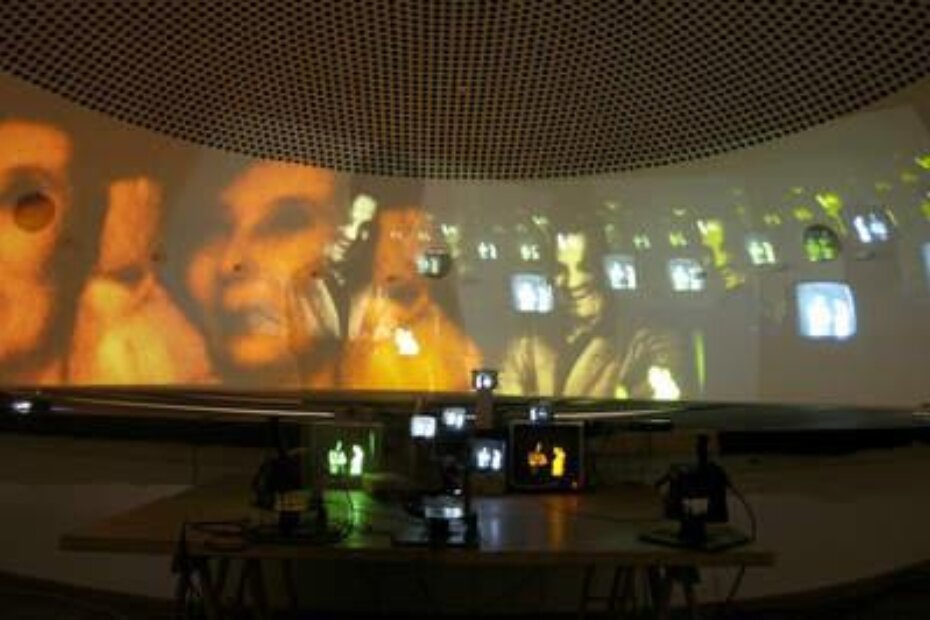 Rad Ivana Marušića Klifa: 'Inside - out'