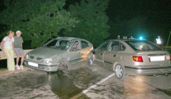 Pijani vozač iz Poreča sa 2,09 promila alkohola u krvi udario u "seat"
