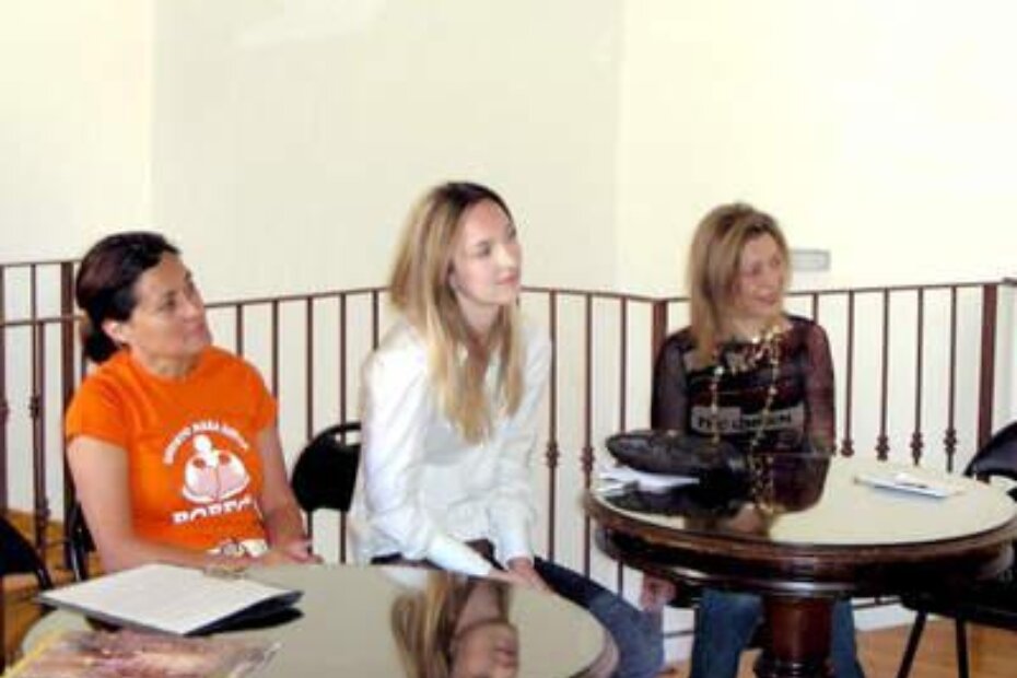 Sonja Kotur Lovreković, Ana Buršić i Marinela Stojnić na predstavljanju najboljih crteža kostima za Giostru