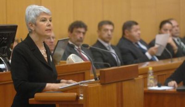 Kosor dobila povjerenje Sabora