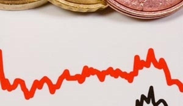 DEFICIT  je... u njihovim glavama
