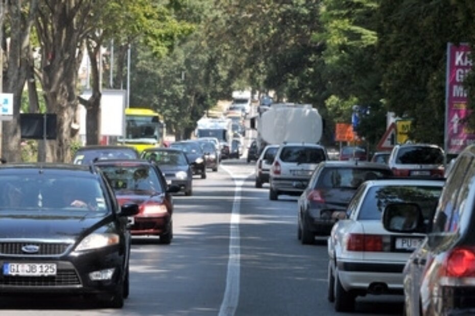 Ljetna gužva na puslkim prometnicama - snimio N. L.