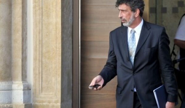 Đaci učili da su roditelji krivi što su im djeca homoseksualci