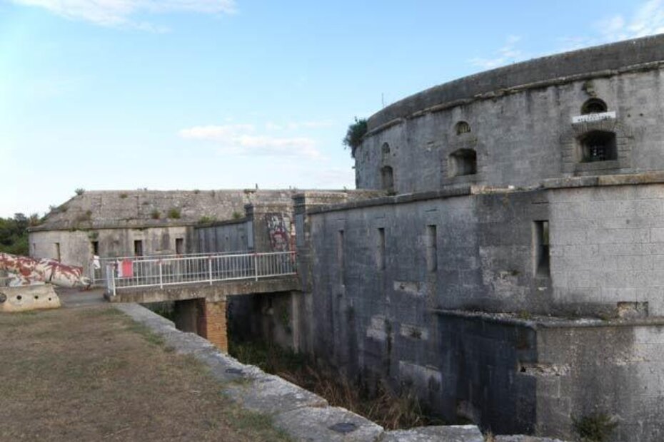 Utvrda Fort Bouruignon