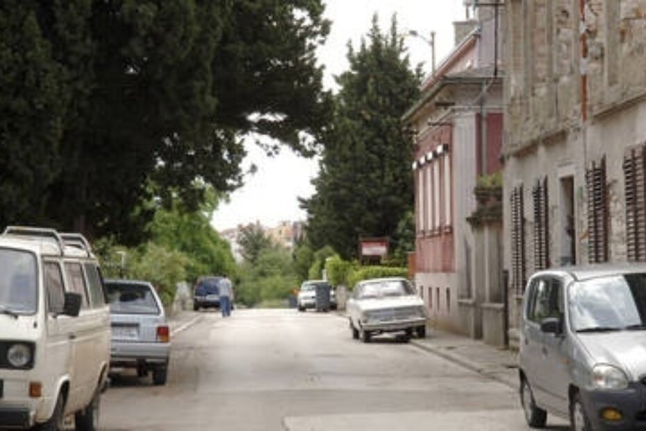 Ulica Olge Ban, arhiva