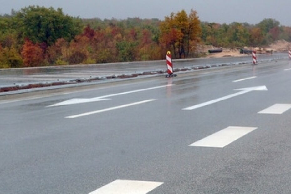 Ipsilon pomalo postaje autoput