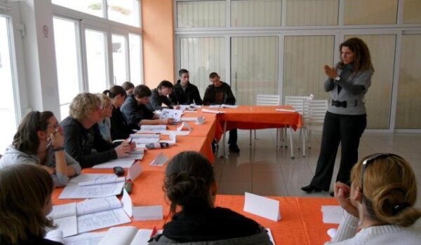 Učenici  SŠ Mate Balote uspješno se pripremili  za Njemačku jezičnu diplomu