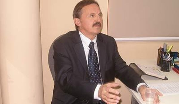 Dr. Slavko Sakoman: "Dobar odnos roditelj-dijete zaštićuje  dijete od ovisnosti"