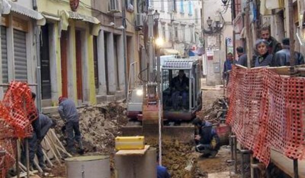 Policija u Gradu Rovinju zbog sumnjive javne nabave