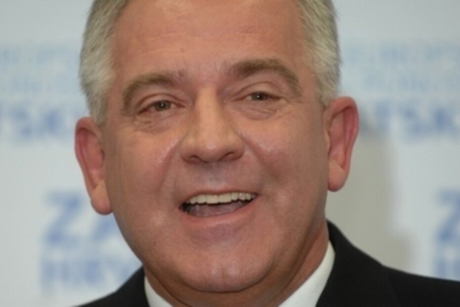 Ivo Sanader dobio crveni karton (Arhiva)