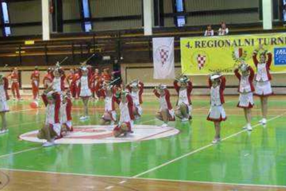 Porečke mažoretkinje