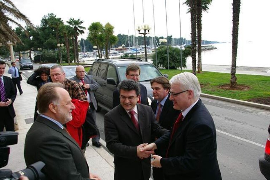 Dr. Ivu Josipovića dočekali su predsjednik Gradskog vijeća Egidio Kodan i gradonačelnik Edi Štifanić